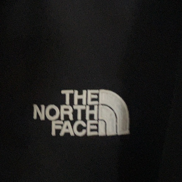North Face jacket - Picture 7 of 7